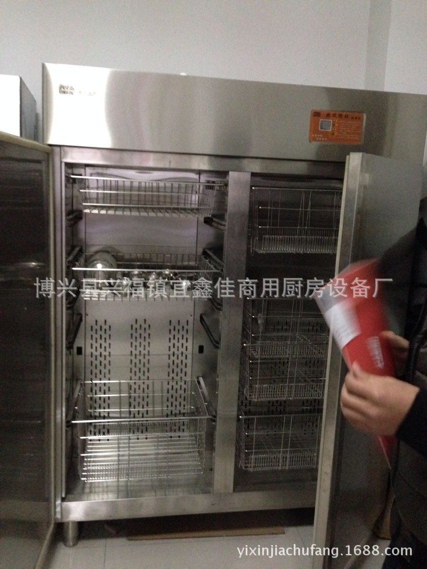 供應經濟型熱風循環(huán)高溫消毒柜 經濟型商用高溫餐具消毒柜