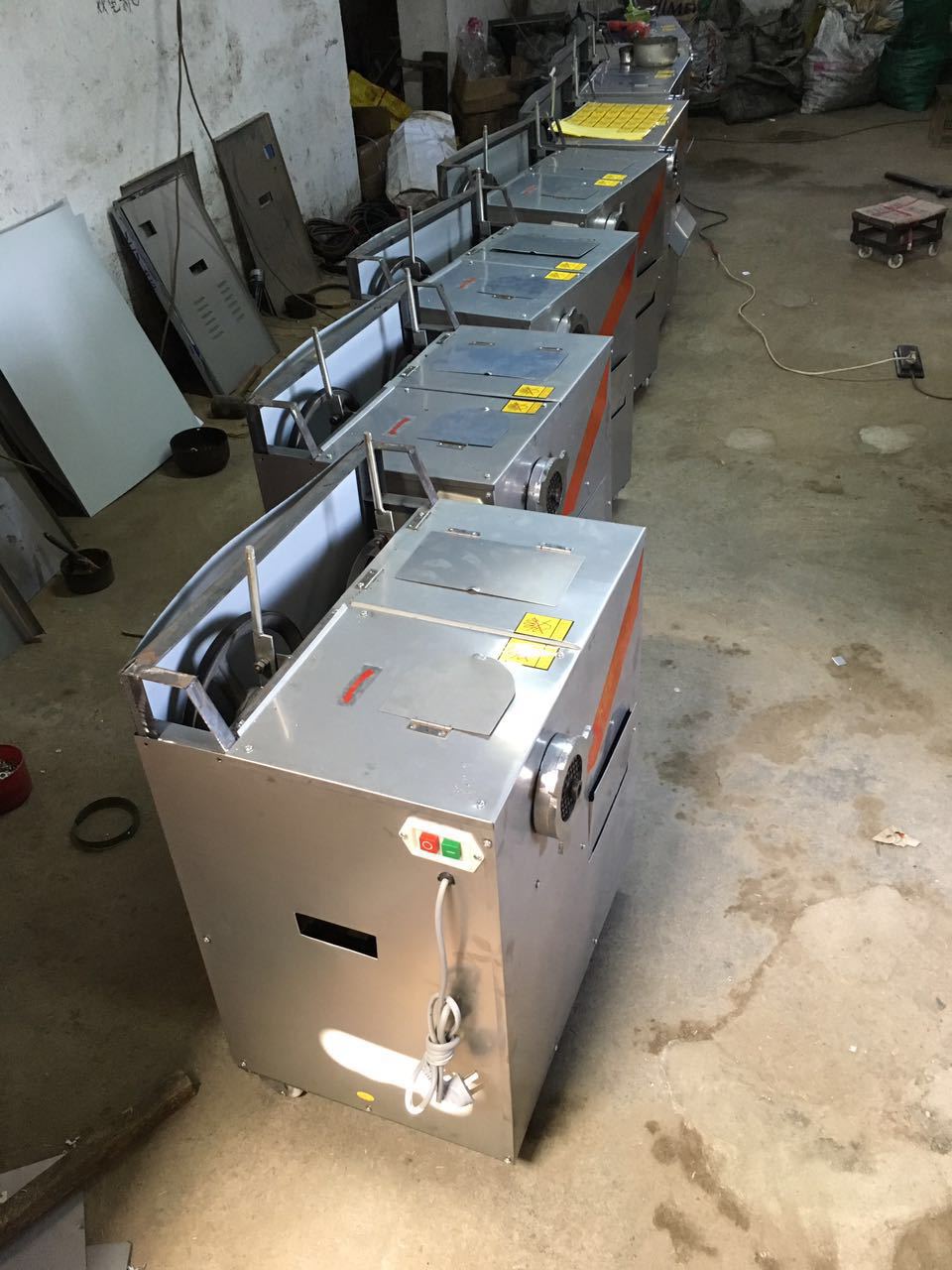 多功能不銹鋼商用絞切二用三用機(jī)電動(dòng)絞肉機(jī)切肉機(jī)切片切絲灌腸機(jī)