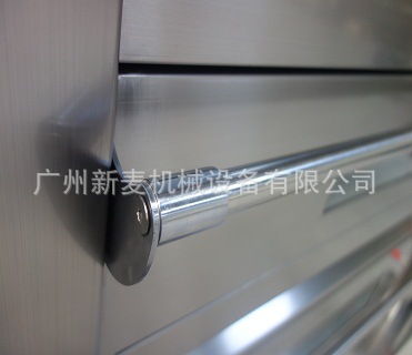 廠家供應(yīng)廣州新麥一層三盤(pán)商用電烤箱 烘烤蛋糕面包披薩蛋撻