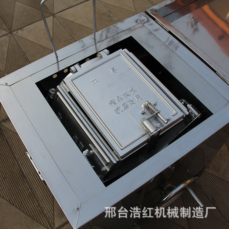 廠家直銷六面燃?xì)獯嗥さ熬頇C(jī)仿手工蛋卷機(jī)商用多功能不銹鋼蛋卷機(jī)