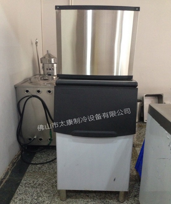 東莞廠家廠家制冰機 商用 方形冰塊制冰機 奶茶店飲品店設(shè)備專用