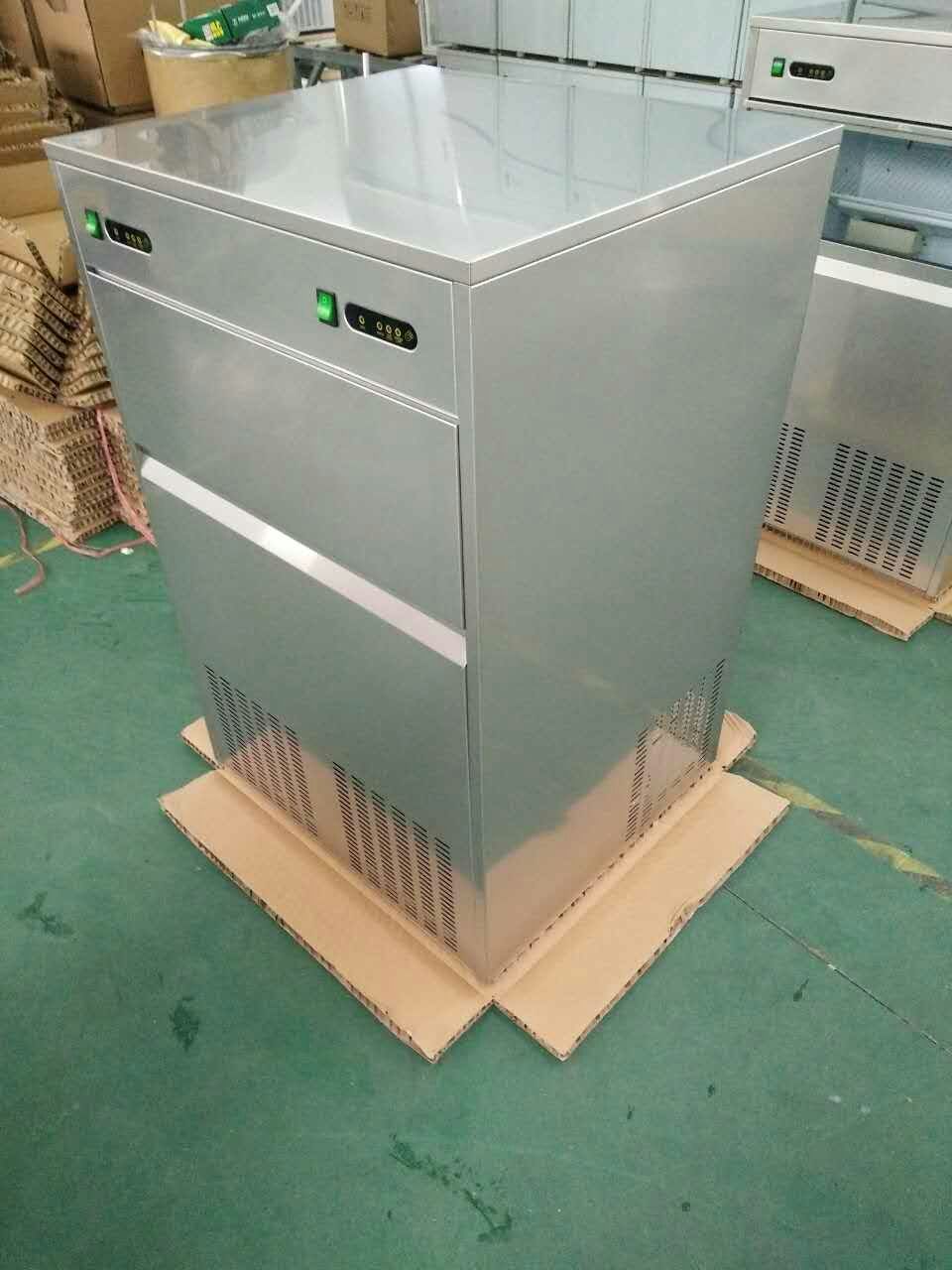 商用奶茶店子彈頭冰塊制冰機 圓冰制冰機 高產(chǎn)量管冰機工廠直銷