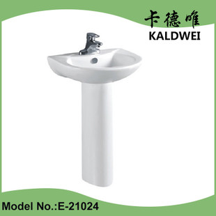 廠家批發(fā)直售高品質(zhì)按摩浴缸 專業(yè)貼牌OEM 承接星級酒店工程