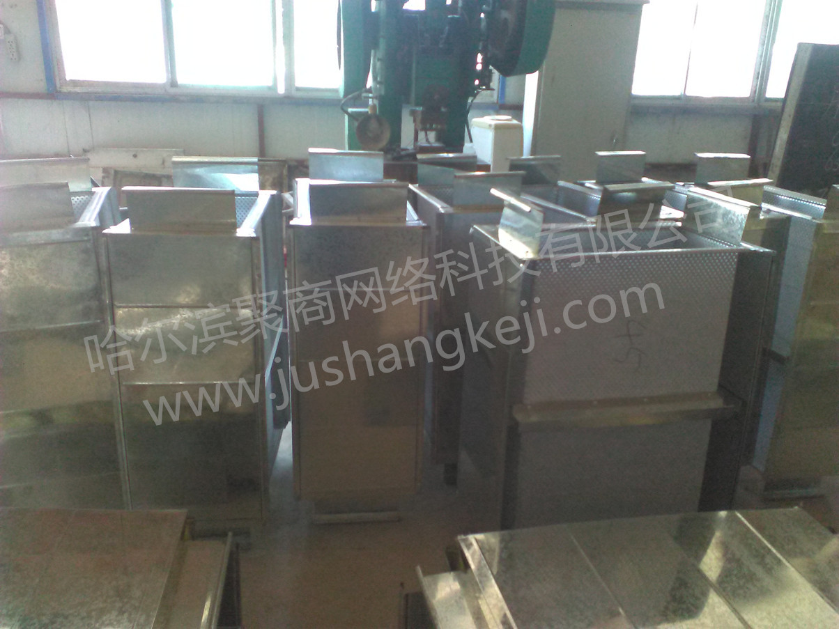廠家直銷阻抗消聲器靜壓箱孔板消聲器復合式消聲器通風管道消聲器