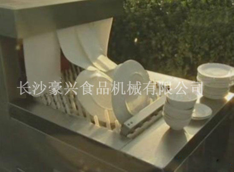 供應(yīng)大型洗碗機(jī) 商用洗碗機(jī)價(jià)格 洗滌干凈 高效便捷 廠家直銷