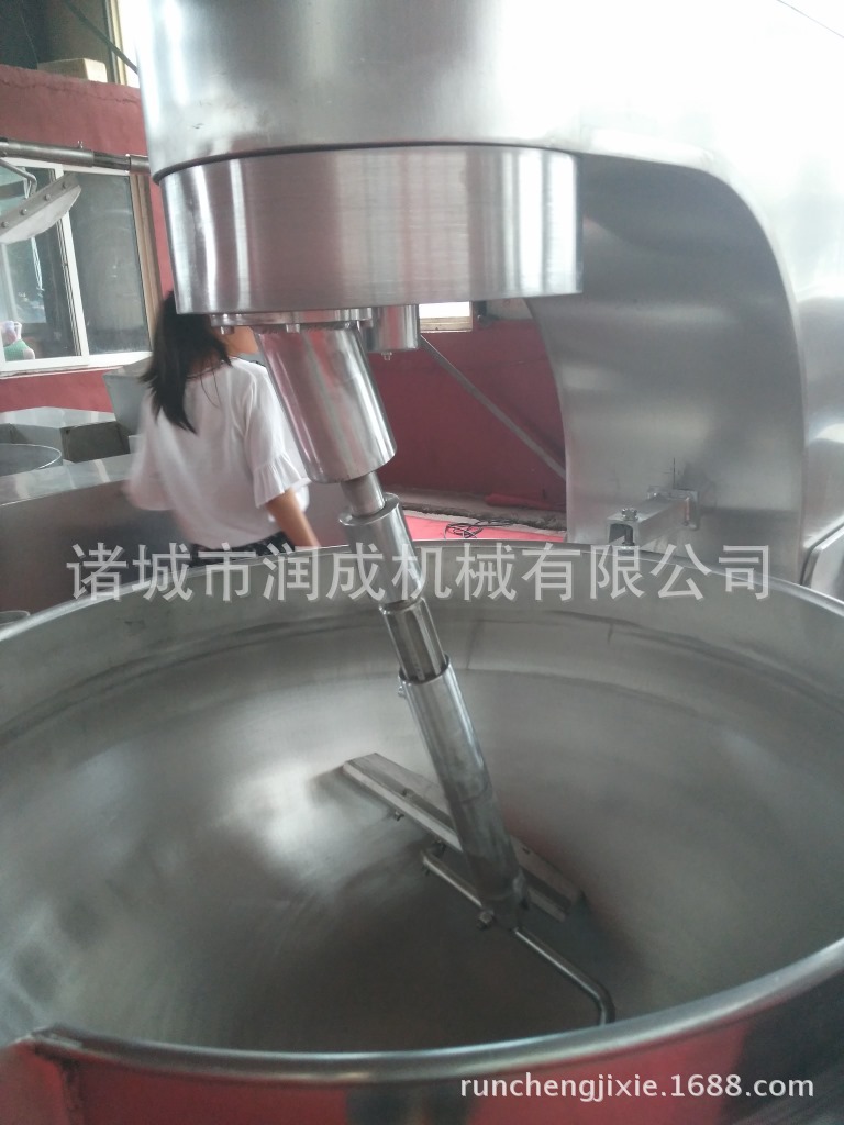 廠家直供 全自動炒菜機(jī) 行星攪拌炒鍋 火鍋底料攪拌鍋