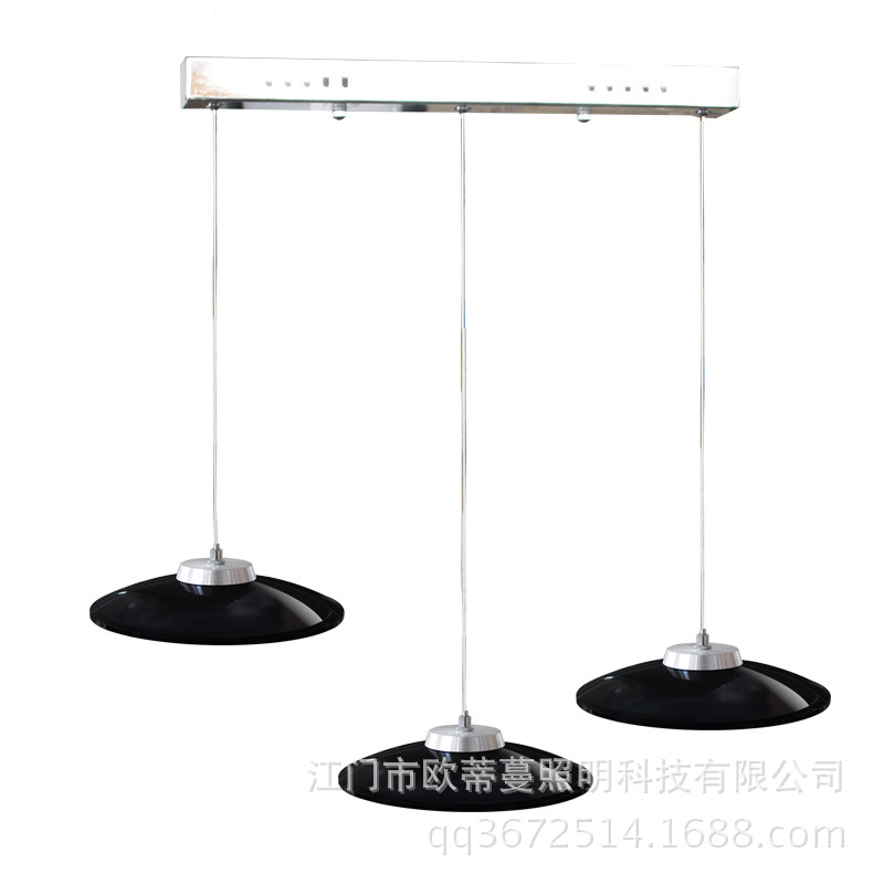 2017年新款創(chuàng)意餐吊燈三頭現(xiàn)代簡約LED餐廳吧臺咖啡廳燈具批發(fā)